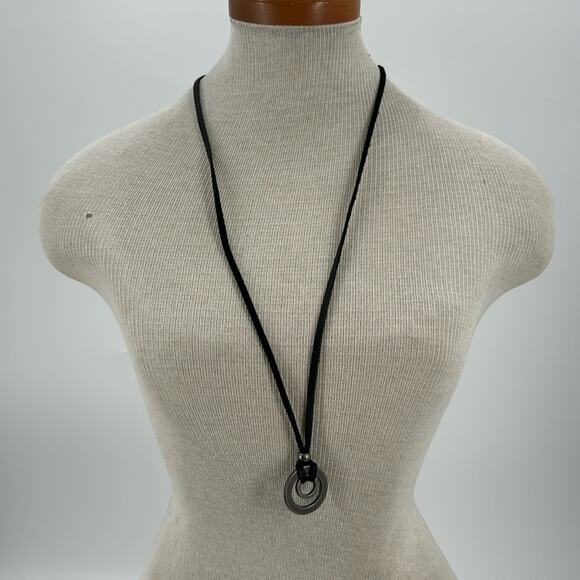 Gray double hoop and black leather 32 inch necklace - Picture 1 of 3